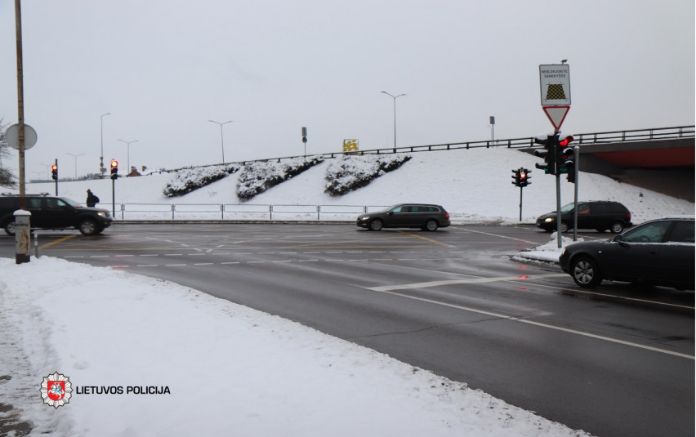 Sausio 14 dieną, ketvirtadienį, pirminiais duomenimis, užregistruoti 43 eismo įvykiai